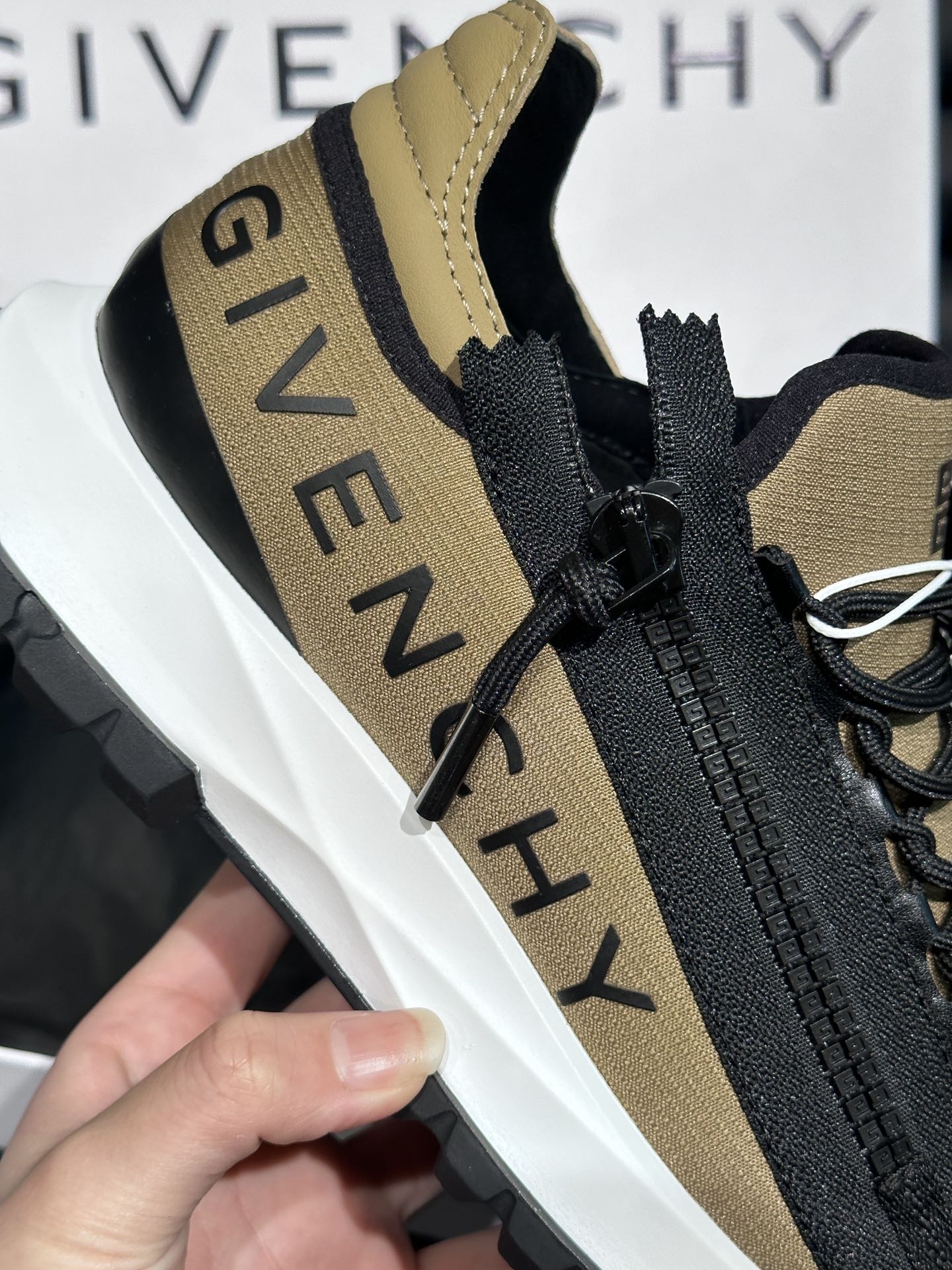 Givenchy Spectre runner sneakers in leather with zip-brown