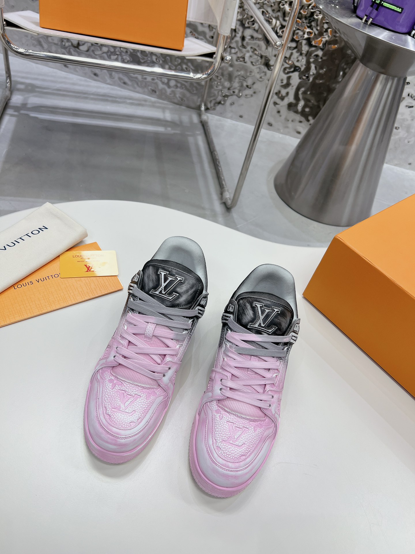 Louis Vuitton TRAINER sneakers-pink